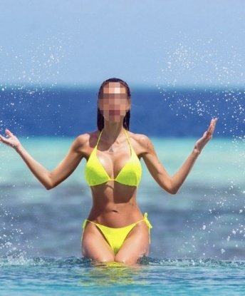 Мои нежные руки смогут подарить вам незабываемый релакс и наслаждение. У меня нет предела фантазии, я открыта для экспериментов. Будь уверен, мои услуги позволят тебе раскрыть все свои сокровенные желания. Фото, которые ты видишь, полностью соответствуют действительности. Отзывы моих постоянных клиентов говорят сами за себя. Люблю нежные эмоции и стремлюсь удовлетворить каждого мужчину. Доверься мне и окунись в мир страсти и наслаждения. Твои мечты станут реальностью со мной. Открой для себя новые грани удовольствия в объятиях нежности Москвы. Екатерина